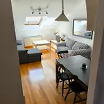 A&m Real Estate Apartamento Milladoiro